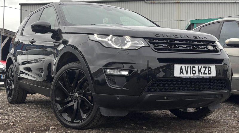LAND ROVER DISCOVERY SPORT 2.0 TD4 HSE Black Auto 4WD Euro 6 (s/s) 5dr